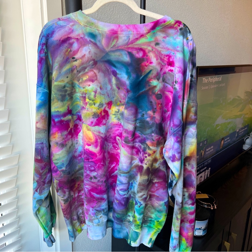 Tie dye sweatshirt